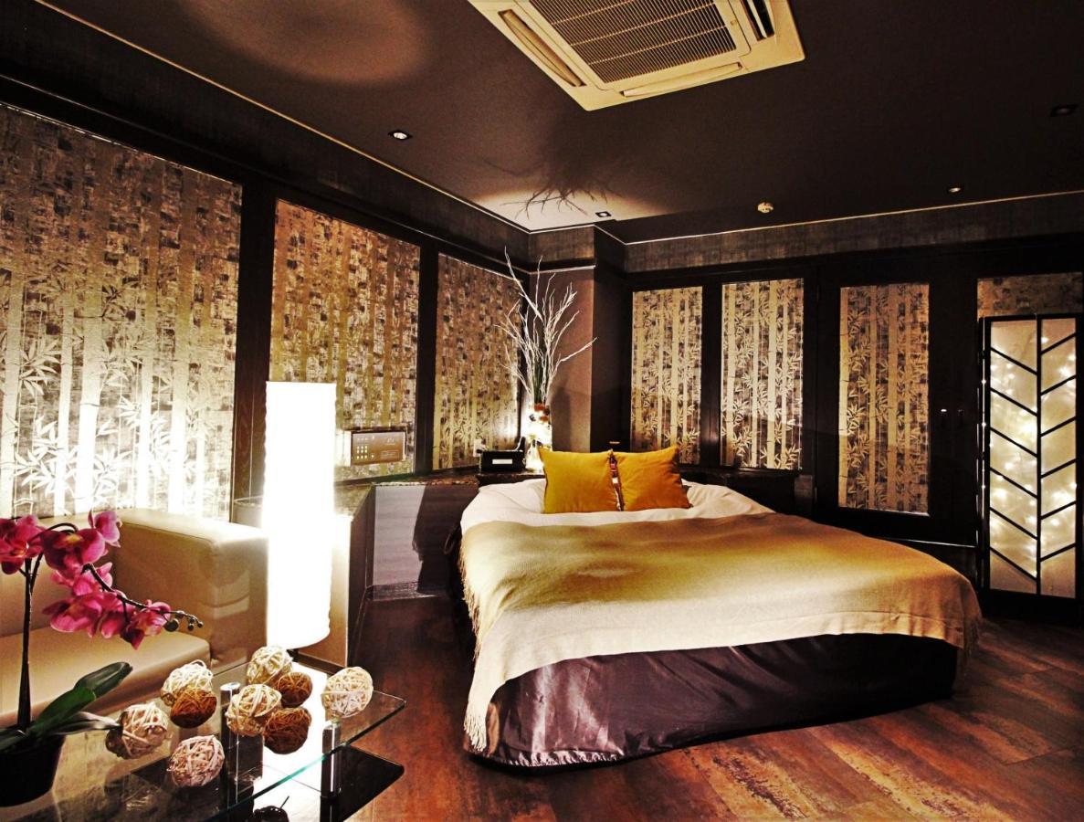 O2 -adult Only- Hotel Hirabari